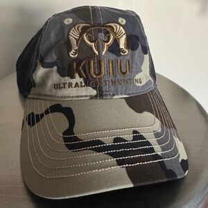 KUIU Ultralight Hunting Icon Cap - Vias Camo NEW